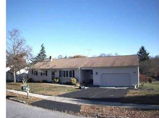 139 Snowapple Ln, Milford, CT 06460