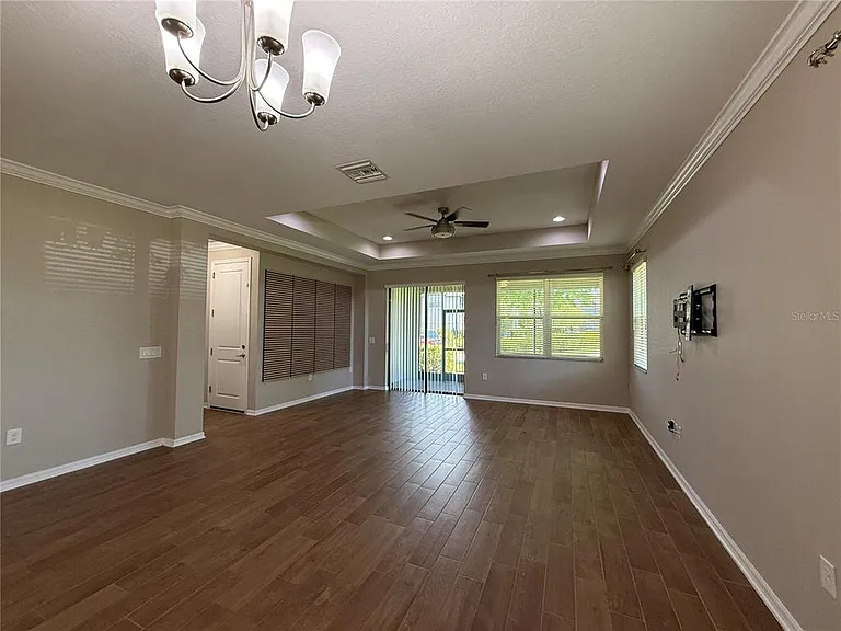 12200 Rangeland Blvd — Photo 13