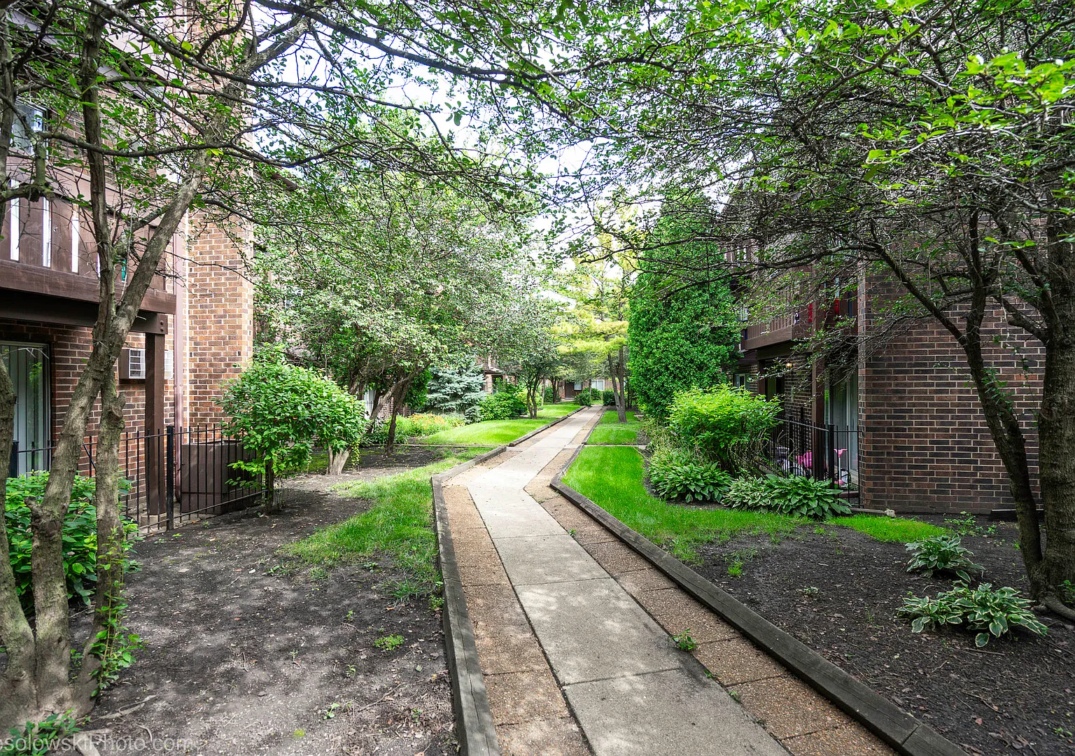 2 bed, 950 sqft, $1,850 — Photo 4