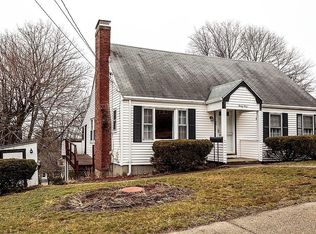 39 Ledyard Rd, Winchester, MA 01890