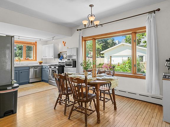 5th image of 916 Giles St