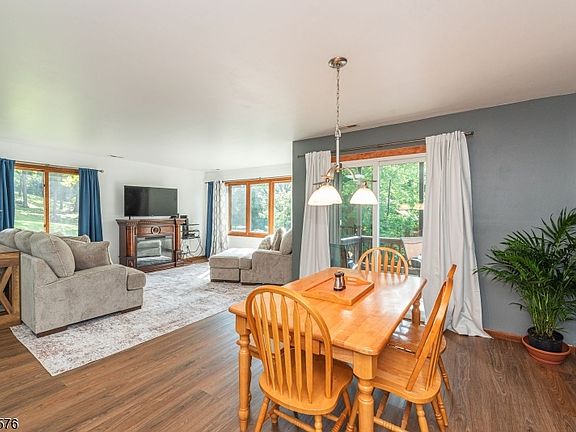 3rd image of 1 Attitash Drive - Unit 11 #11