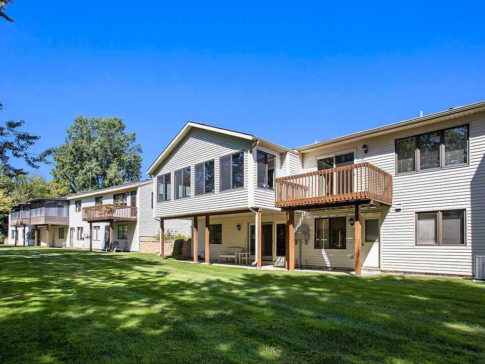 1172 Amberwood West Dr SW 88, Byron Center, MI 49315 Zillow