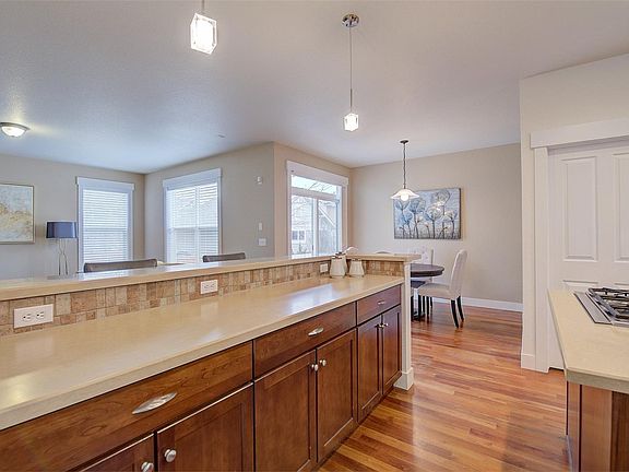 5th image of 10041 E 26th Ave