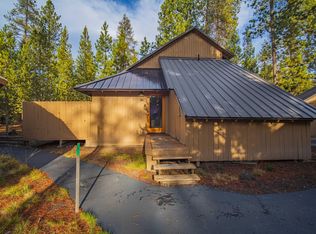 17611 Cluster Cabin Ln #36, Bend, OR 97707