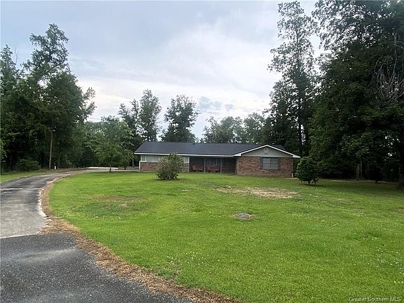 2nd image of 1013 Woodland Hills Dr