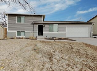 3227 E 117th Pl, Thornton, CO 80233