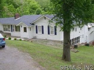 608 Greenwood Pl, Collinsville, IL 62234