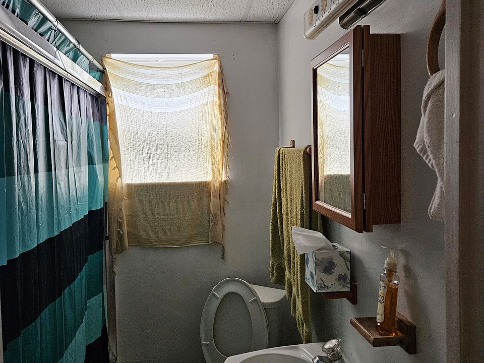 2nd image of 26 W South St APT A