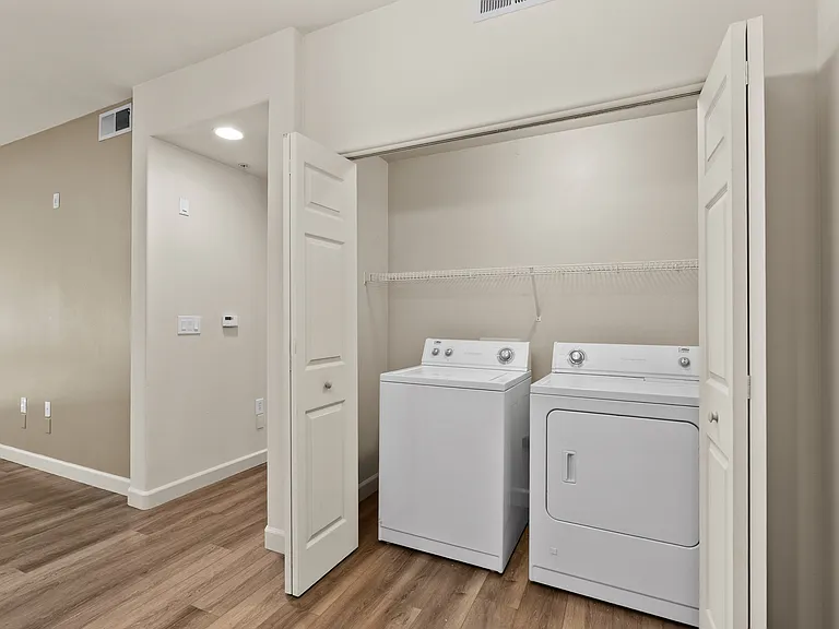 The View Apartments — Photo 148