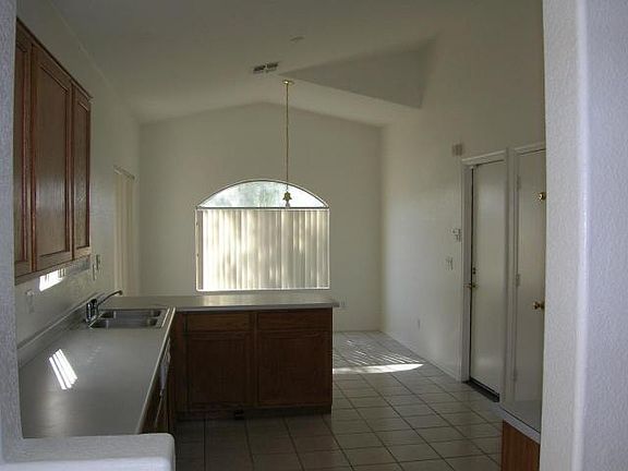 3rd image of 11418 W Virginia Ave