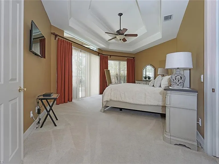 4248 Kensington High St — Photo 7