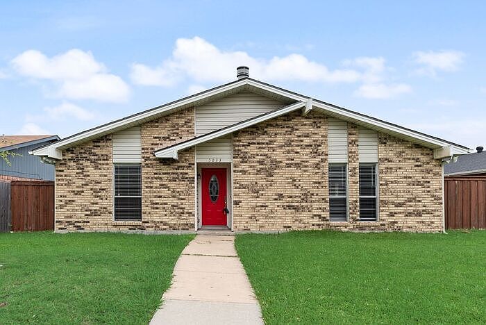 1st image of 5033 Avery Ln