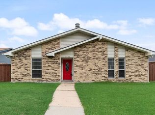 5033 Avery Ln, The Colony, TX 75056