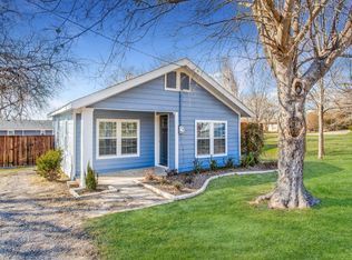 304 S Morrow St, Blue Ridge, TX 75424