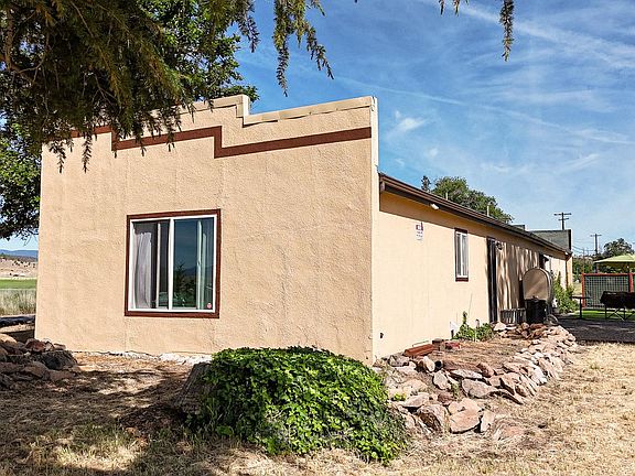 2nd image of 6538 Siskiyou Blvd