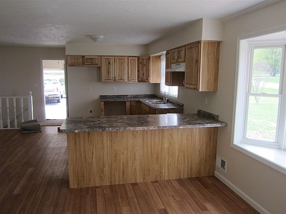 4th image of 511 S Kentucky St