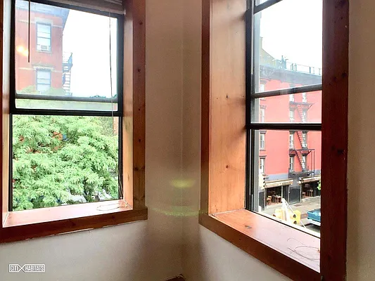 Rented by Corcoran | media 10