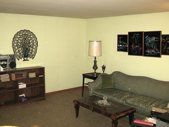 5th image of 238 Fairways Blvd