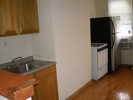 Rented by 774 Franklin Ave | media 1