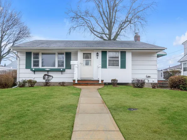 6 Elwood Avenue, Hicksville, NY 11801