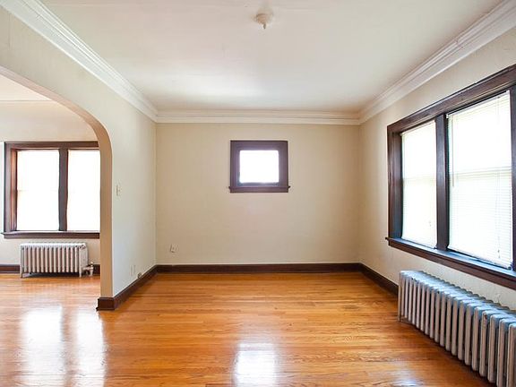 2nd image of 3817 N Humboldt Blvd