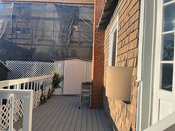 2nd image of 1140 N Ardmore Ave #1/2