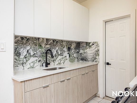 5th image of 640 Grand St #1B