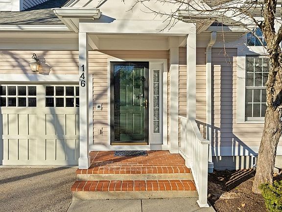 3rd image of 146 Godfrey Dr Unit 146