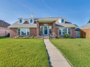 8110 Lake Bend Dr, Rowlett, TX 75088