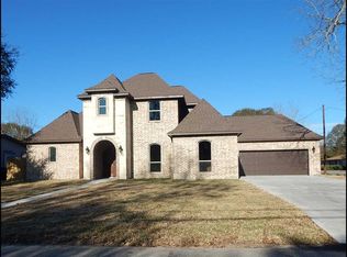 Canal Ave, Nederland, TX 77627