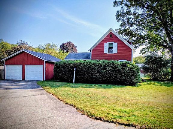 2nd image of 60 Circular Avenue