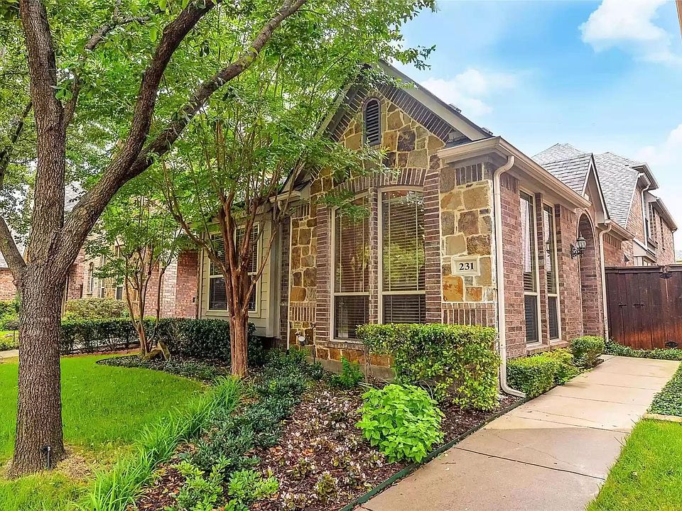 1st image of 231 Carrington Ln