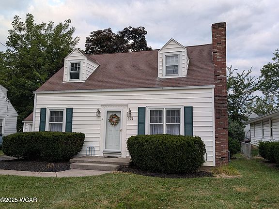 3rd image of 621 Fairfield Dr