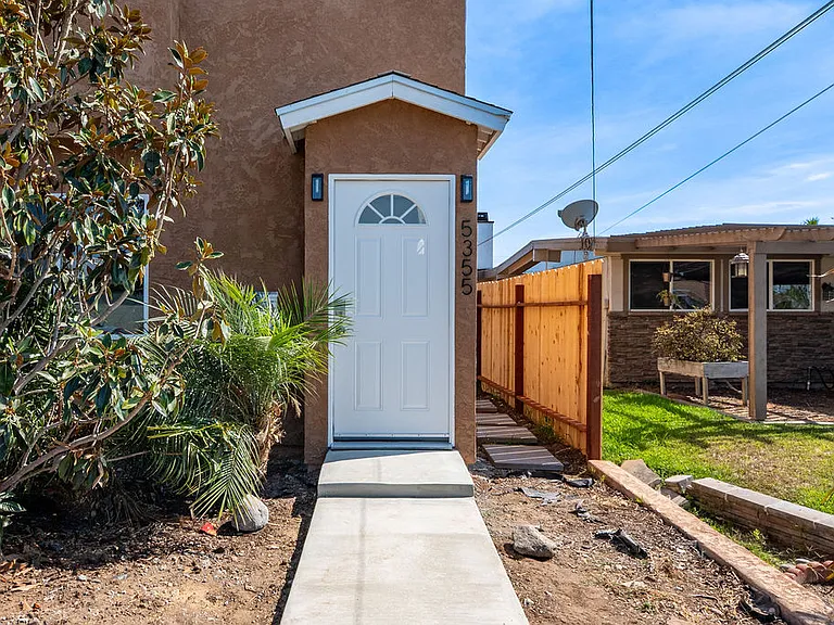 5355 E Appleton St — Photo 4