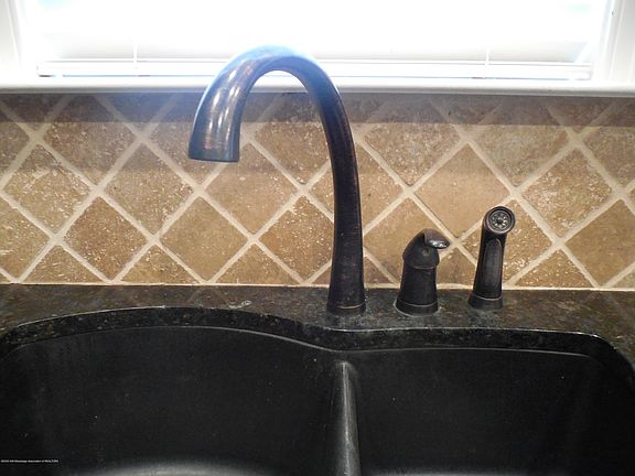 4th image of 3310 Hill Valley Ln