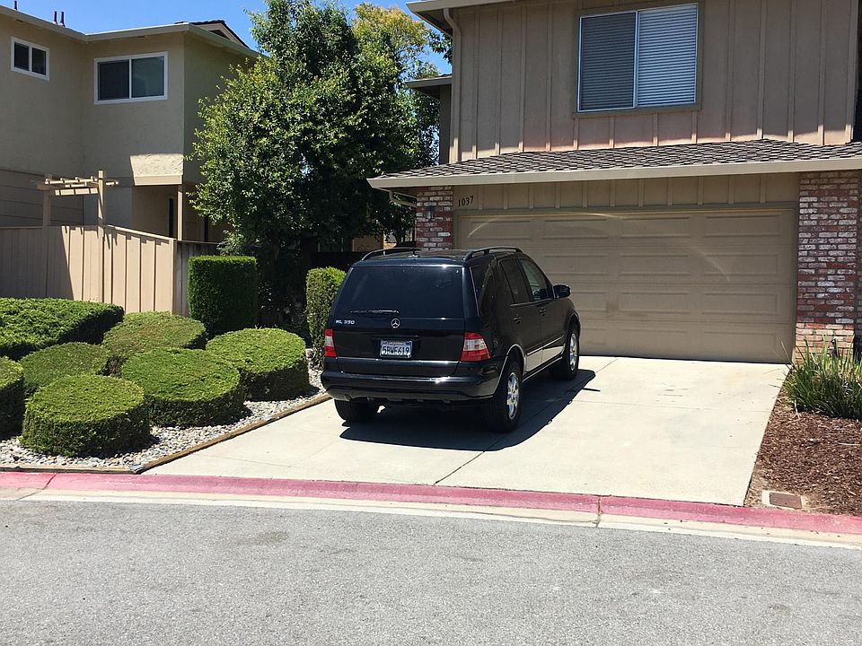 1st image of 1037 Bret Cove Ct