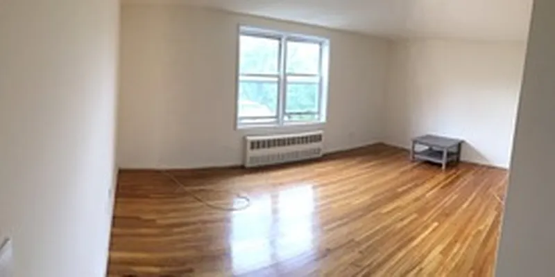 Rented by America Realty LLC | media 8