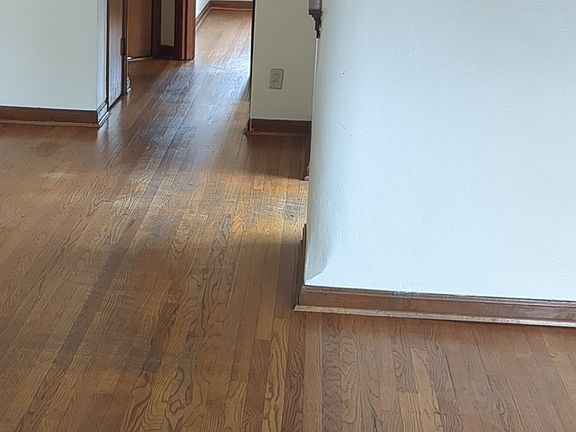 2nd image of 6259 Eichelberger St