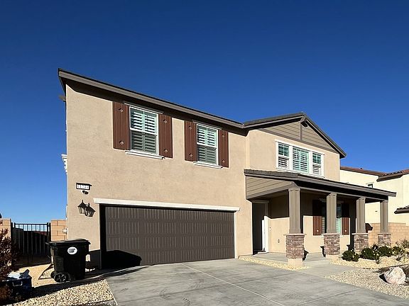 2nd image of 11744 Ballina St