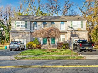 400 Saddle River Rd, Saddle Brook, NJ 07663