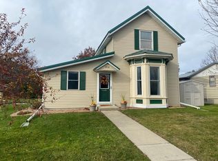 212 Houston St SW, Preston, MN 55965