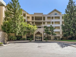 6645 W Burnside Rd UNIT 552, Portland, OR 97210