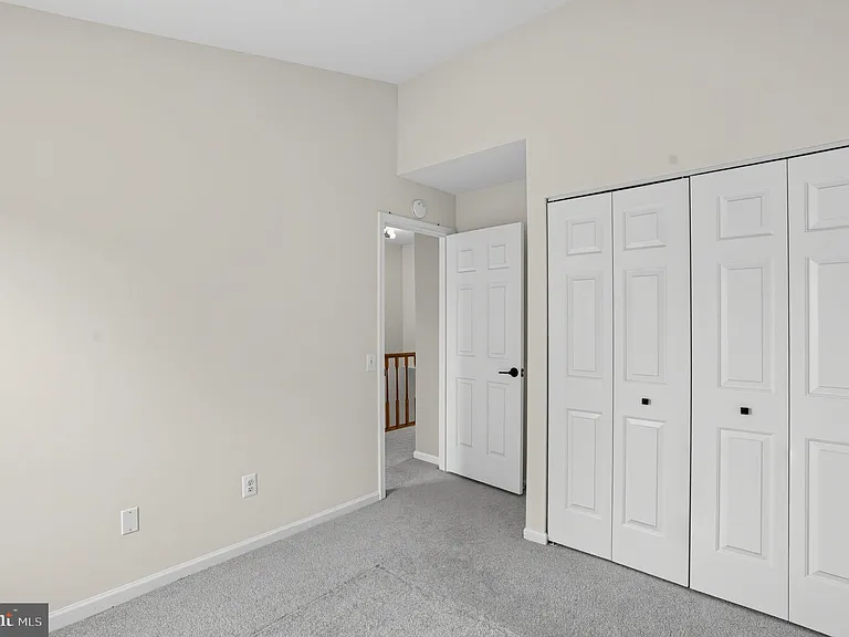 14711 Green Park Way — Photo 6