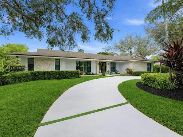 17204 SW 79th Ct, Palmetto Bay, FL 33157