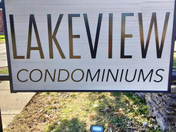 1815 Gardiner Ln APT K93, Louisville, KY 40205