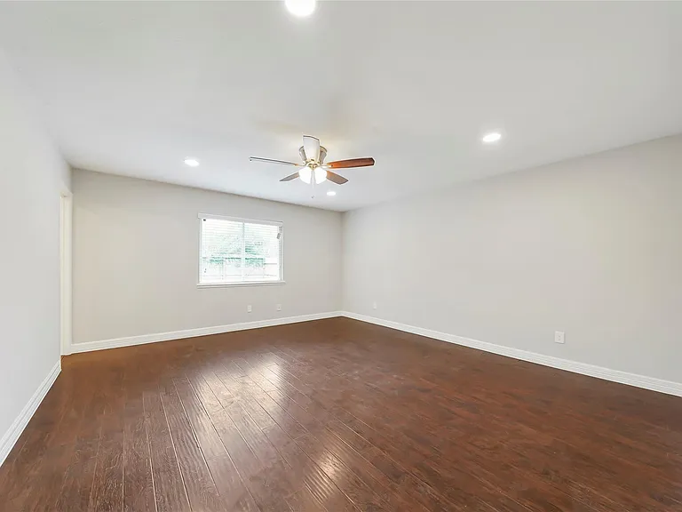 6630 Tara Dr — Photo 12