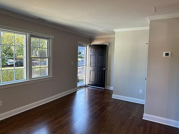 2nd image of 46 Hillside Ave