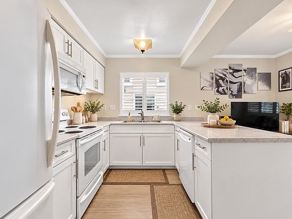 2nd image of 14834 100th Ave #8
