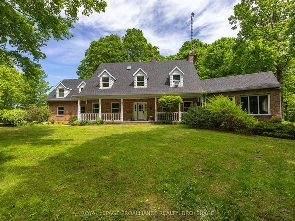 3733 Jamieson Rd, South Frontenac, ON K0H 1V0